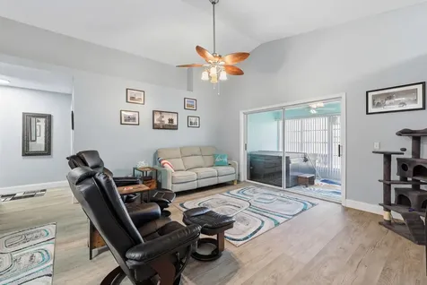 5900 Travelers Way Fort Pierce FL 34982