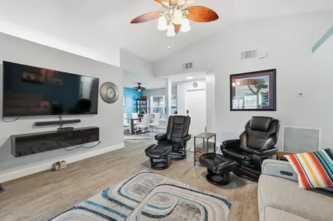 5900 Travelers Way Fort Pierce FL 34982