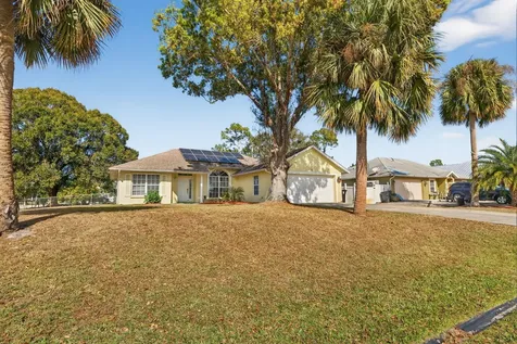 1765 Sw Desert Avenue Port Saint Lucie FL 34953