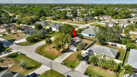 1765 Sw Desert Avenue Port Saint Lucie FL 34953