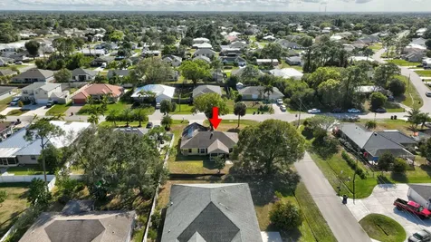 1765 Sw Desert Avenue Port Saint Lucie FL 34953