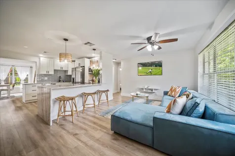 2706 10th Avenue Vero Beach FL 32960