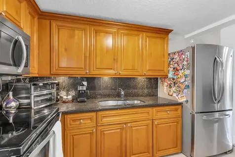 6350 Sw 32 Street Miami FL 33155