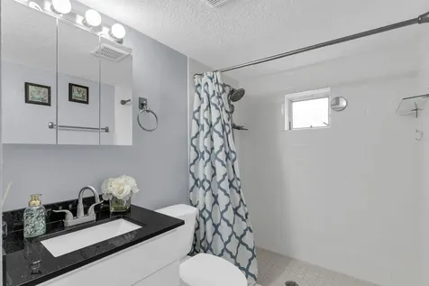 6350 Sw 32 Street Miami FL 33155