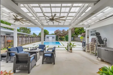 6350 Sw 32 Street Miami FL 33155