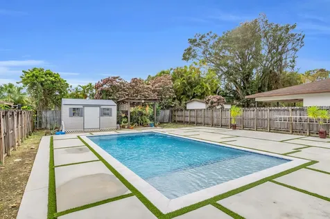6350 Sw 32 Street Miami FL 33155