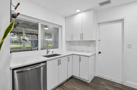 4400 Nw 45th Court Tamarac FL 33319
