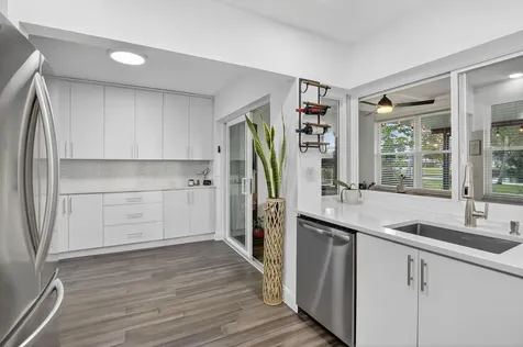 4400 Nw 45th Court Tamarac FL 33319