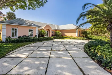 124 Woodbridge Road Palm Beach FL 33480