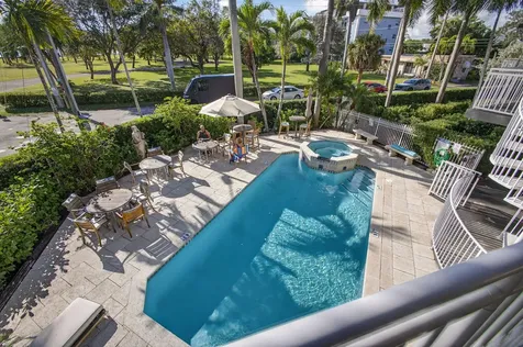 129 S Golfview Road Lake Worth Beach FL 33460