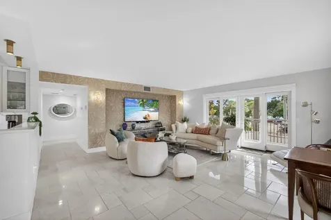 129 S Golfview Road Lake Worth Beach FL 33460