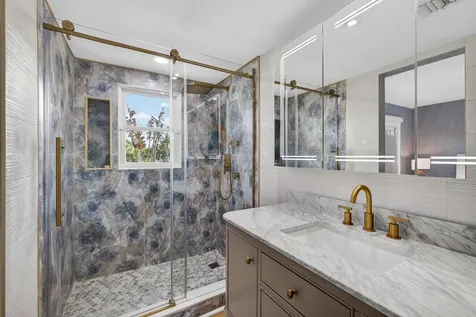 129 S Golfview Road Lake Worth Beach FL 33460
