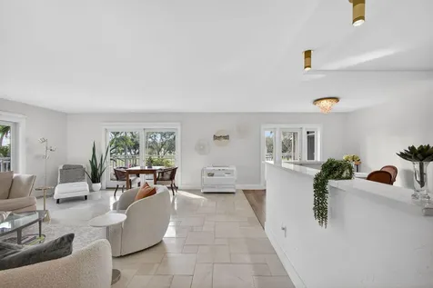 129 S Golfview Road Lake Worth Beach FL 33460