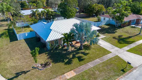 397 Ne Jonquil Street Port Saint Lucie FL 34983