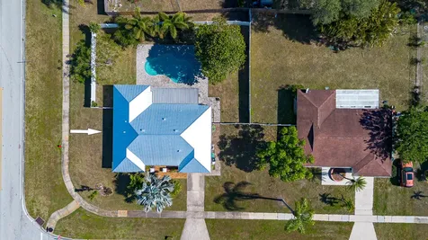 397 Ne Jonquil Street Port Saint Lucie FL 34983