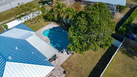 397 Ne Jonquil Street Port Saint Lucie FL 34983