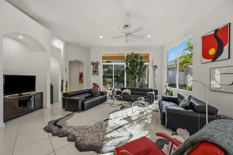 3828 Newhaven Lake Drive Lake Worth FL 33449