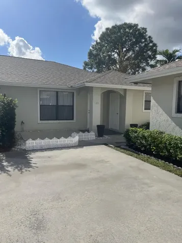 1450 Hawthorne Place Wellington FL 33414