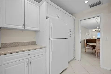 200 Intracoastal Place Tequesta FL 33469