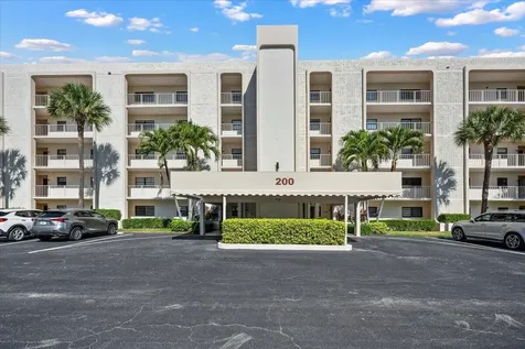 200 Intracoastal Place Tequesta FL 33469