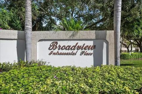 200 Intracoastal Place Tequesta FL 33469