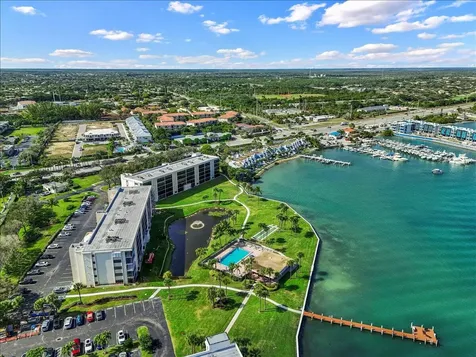 200 Intracoastal Place Tequesta FL 33469