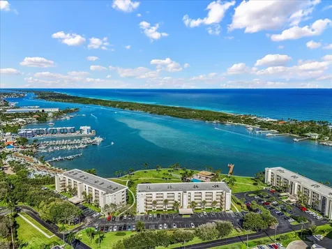 200 Intracoastal Place Tequesta FL 33469