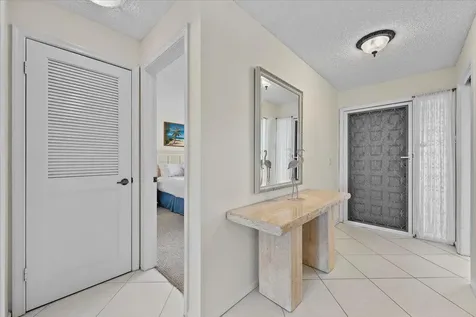 200 Intracoastal Place Tequesta FL 33469