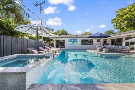 518 Sw 28th Avenue Boynton Beach FL 33435