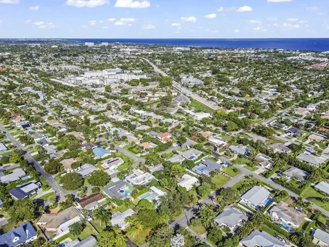 518 Sw 28th Avenue Boynton Beach FL 33435