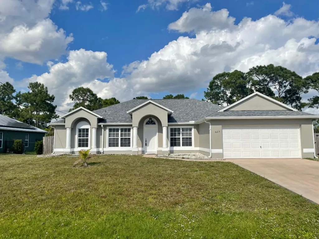 1625 SW Levato Avenue Port Saint Lucie FL 34953