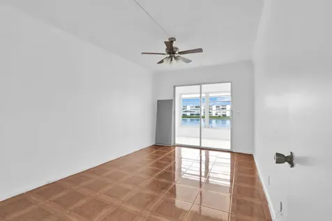 2043 Cornwall C Boca Raton FL 33434