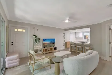 49 SE 7th Avenue Delray Beach FL 33445