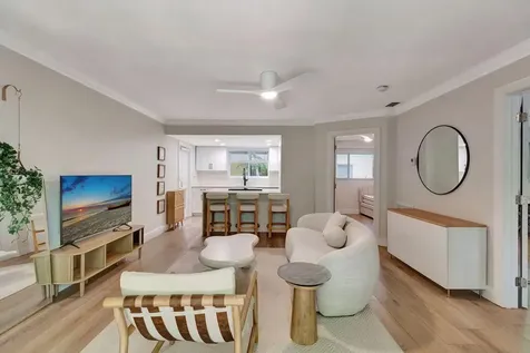 49 SE 7th Avenue Delray Beach FL 33445