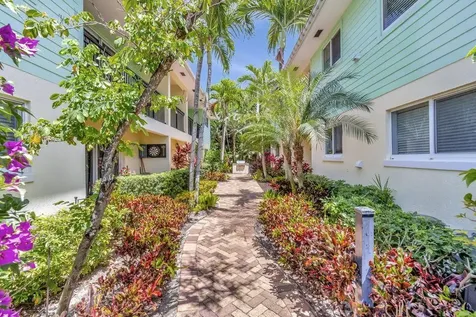 49 SE 7th Avenue Delray Beach FL 33445