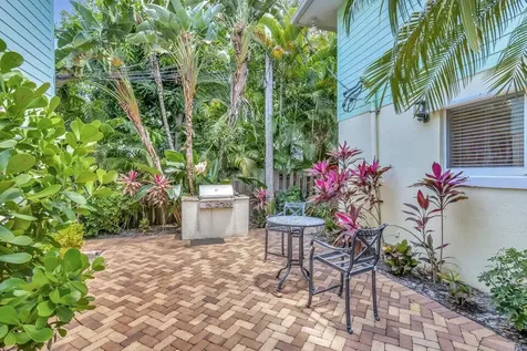 49 SE 7th Avenue Delray Beach FL 33445