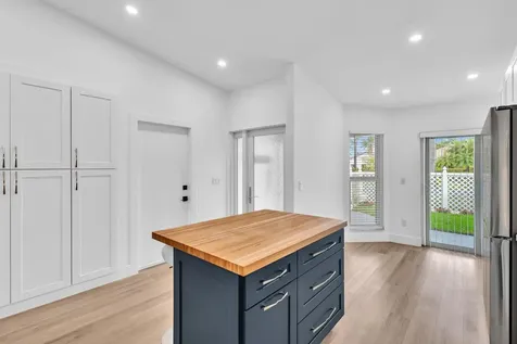 6708 Canary Palm Circle Boca Raton FL 33433