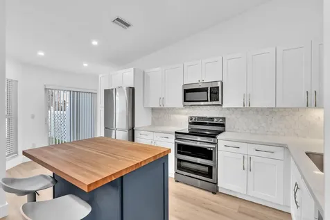 6708 Canary Palm Circle Boca Raton FL 33433