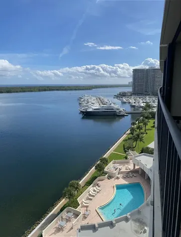 130 Lakeshore Drive North Palm Beach FL 33408