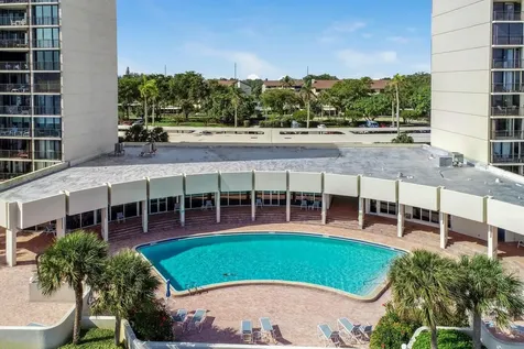 130 Lakeshore Drive North Palm Beach FL 33408