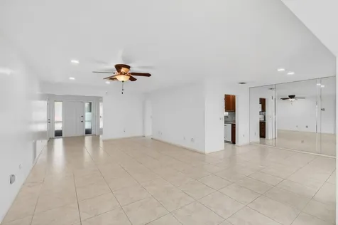 6100 Olivewood Circle Greenacres FL 33463