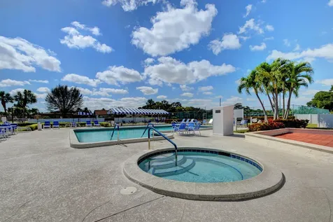 6100 Olivewood Circle Greenacres FL 33463
