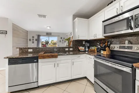 1939 Sw Jamesport Drive Port Saint Lucie FL 34953