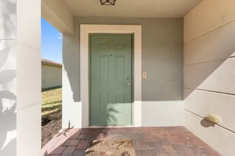 1939 Sw Jamesport Drive Port Saint Lucie FL 34953