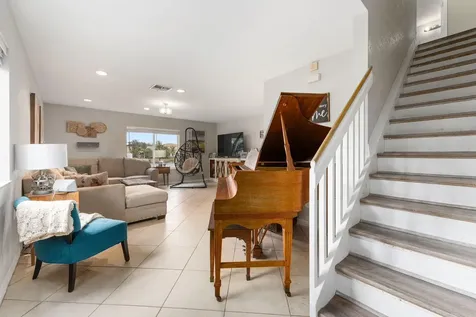 1939 Sw Jamesport Drive Port Saint Lucie FL 34953