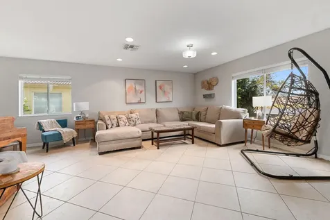 1939 Sw Jamesport Drive Port Saint Lucie FL 34953