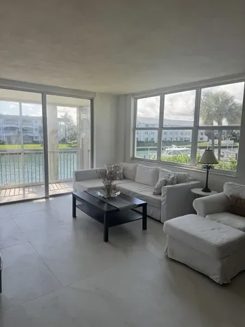 100 Paradise Harbour Boulevard North Palm Beach FL 33408