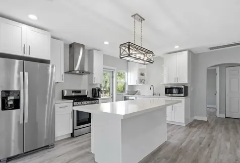 615 SW 9th Street Fort Lauderdale FL 33315