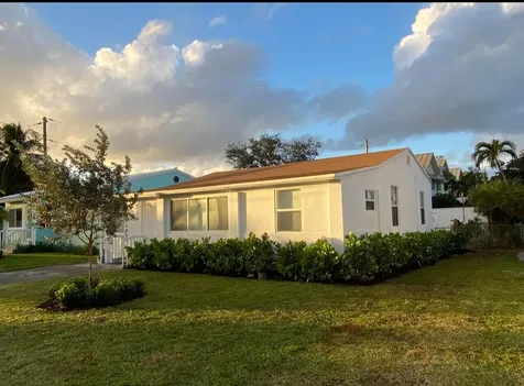 615 SW 9th Street Fort Lauderdale FL 33315