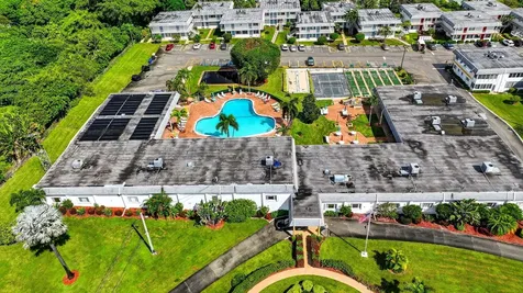 3320 Lake Osborne Drive Lake Worth Beach FL 33461
